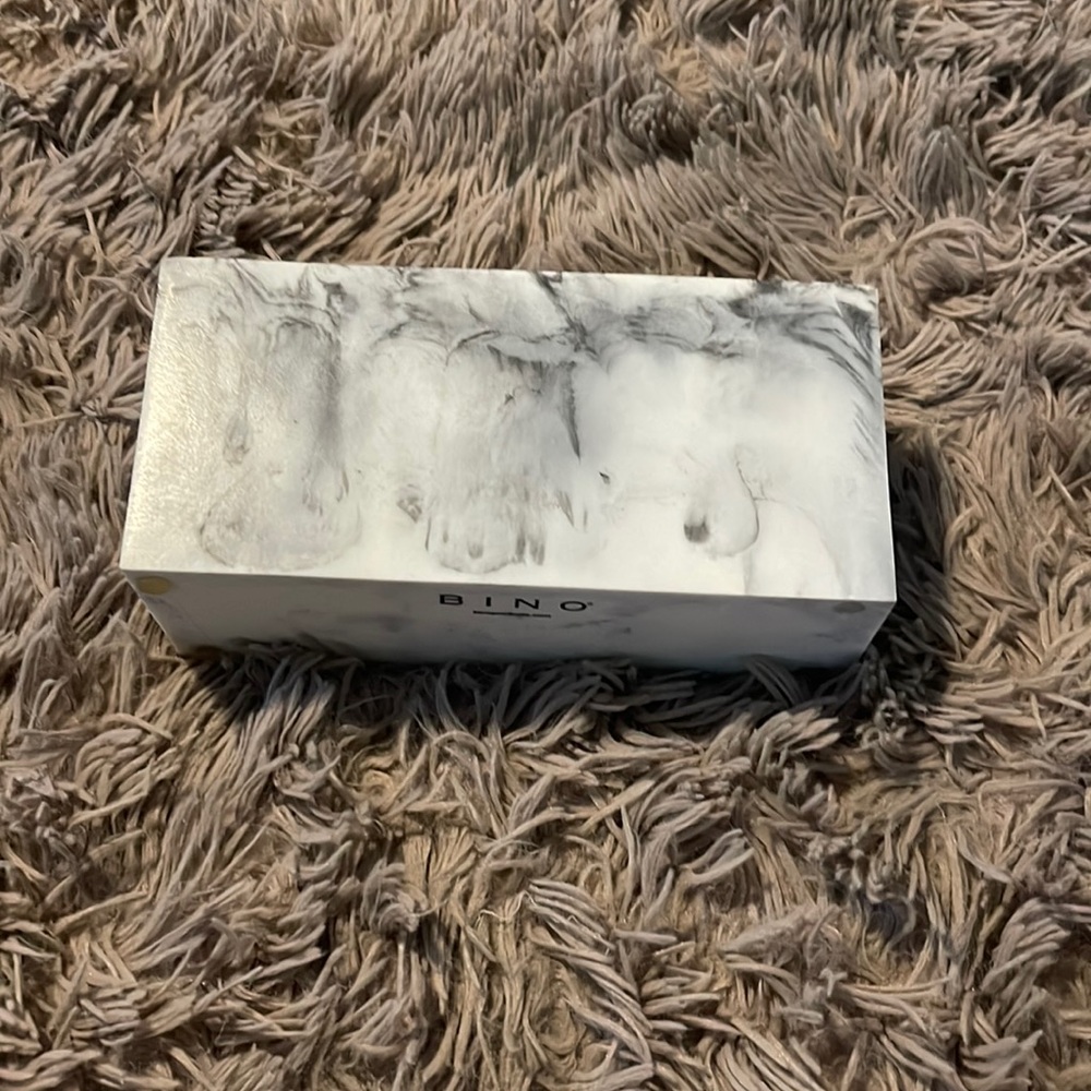 Dino marble make up brush holder